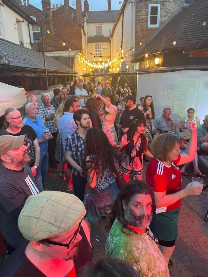 The Bull Hotel Stony Stratford Exteriér fotografie